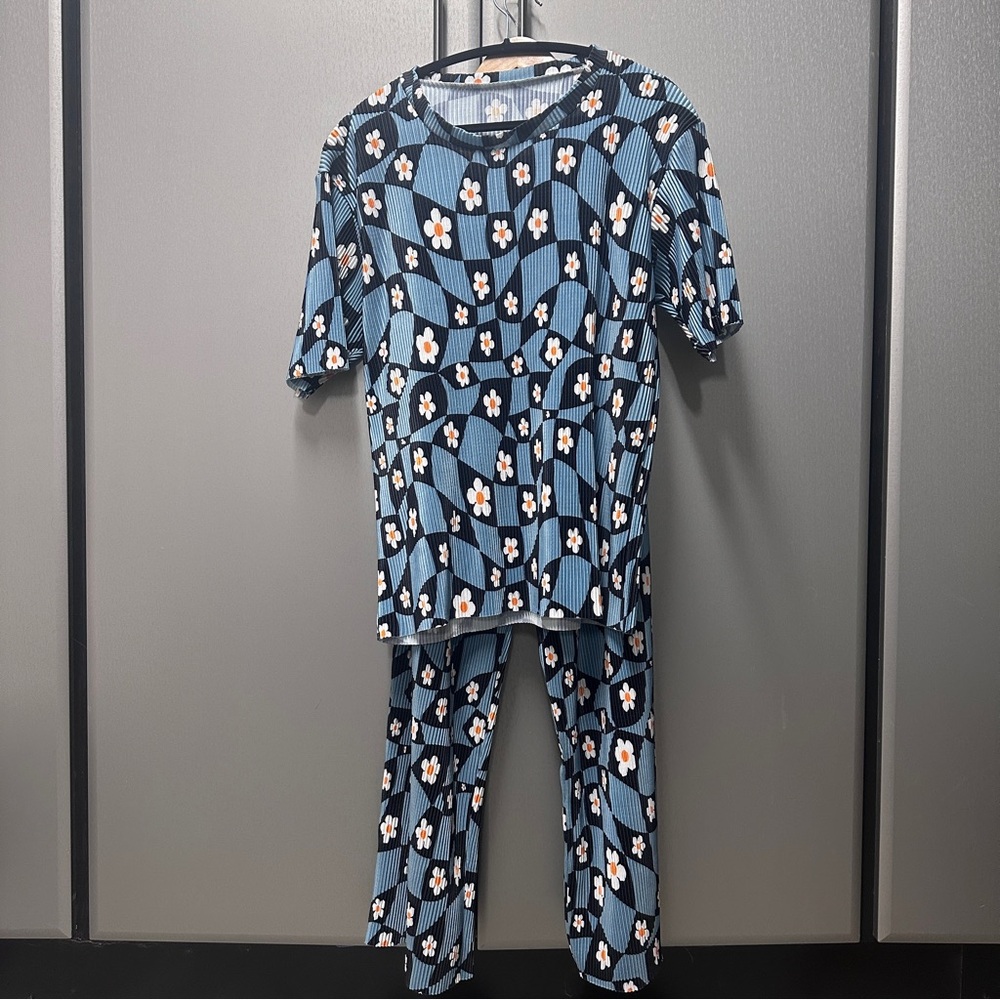 Women’s two piece floral set